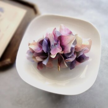 花びらのポニーフック ■ 水彩画トーン 紫陽花 ■ モーブの画像