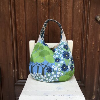 ☆再出品  たまご型バッグ ワンハンド ル 北欧のお花畑