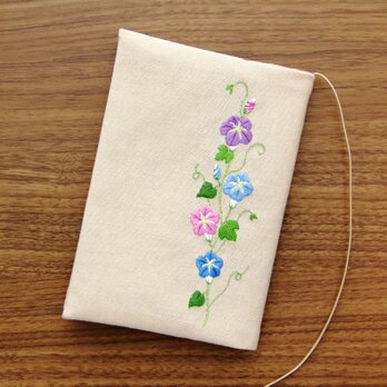 刺繍　ブックカバー　朝顔　くすみピンクの画像