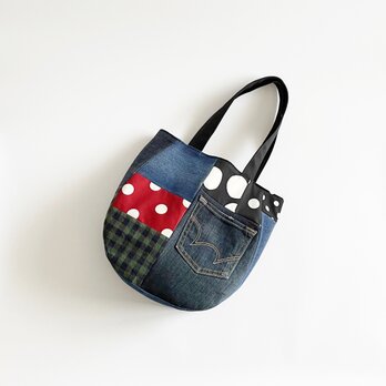 肩掛けできるデニムパッチワークバッグ ドット チェック A4