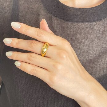 付けっぱなしOK！ステンレス ボリューム ラウンドオープンリング 18K【str03】の画像
