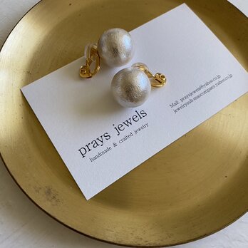 主役級！16ｍｍ cotton pearl ソフトタッチ痛みなくしっかりとホールドのイヤリング！コットンパールイヤリングの画像