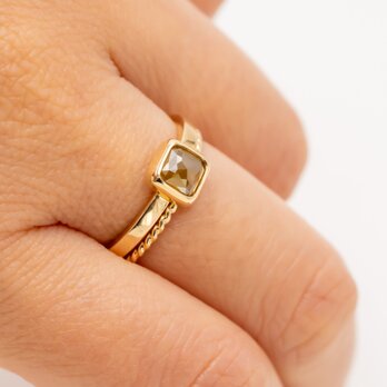 Honey Orange Square Diamond Ringの画像