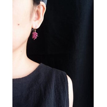 【K14gf】Ruby Earrings／ルビー フリンジピアス（Dark）の画像