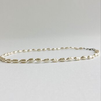 ガラスバロックパールオールノットネックレス/約4x8mm約43cm/ホワイトベージュ/R/made in japanの画像
