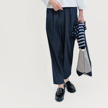 色落ちしない 岡山デニムでずっときれいに 濃紺 テーパードパンツ ●IRIS-TP●の画像