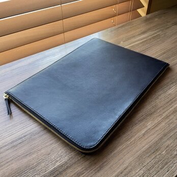 《L字ファスナー型》レザーラップトップケース （Navy） 13インチノートパソコン用の画像