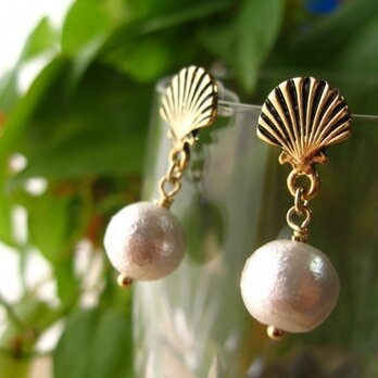 shell&cottonpearl pierce/earringの画像
