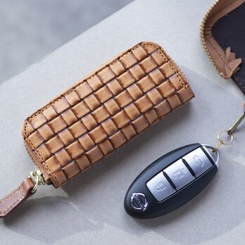 エンボスメッシュレザー 型押し 編み込み キャメル 4連キーケース スマートキー 鍵入れ 鍵 カギ 収納 apo-16em