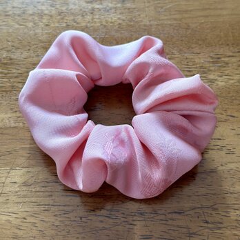 着物リメイク さくらピンクのシュシュの画像