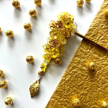かんざし　菜の花の様な黄色の鈴蘭風半透明フラワービーズ　イエロー　春夏秋　紅葉　一本簪　イチョウ　銀杏　一本挿しの画像