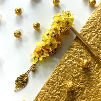 かんざし　菜の花の様な黄色い半透明フラワービーズの鈴生り簪　イエロー　春夏秋　紅葉　一本簪　イチョウ　一本挿しの画像