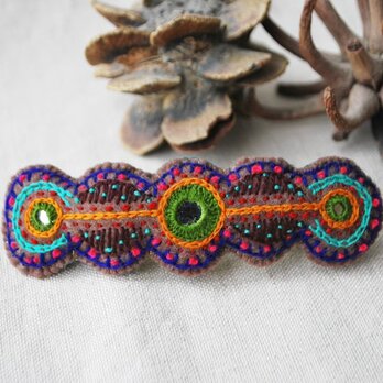 ミラー刺繍のまるまるカラフルバレッタ ブルーの画像