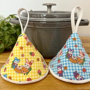 三角鍋つかみ★staub　ストウブ　ホーロー　鍋つかみ　ミトンの画像