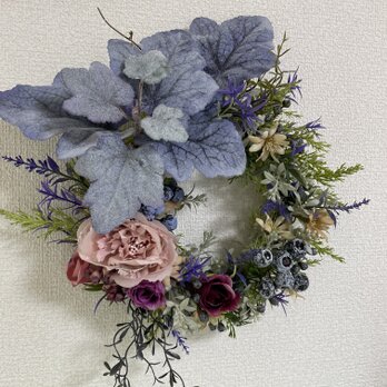 秋色ラナンキュラス薔薇リース auwr-33 ドアリースの画像