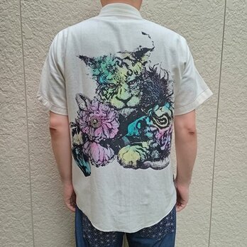 善工房×Ubatamaコラボシャツ（トラと機関銃）の画像