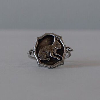 Rabbit Charm Ringの画像