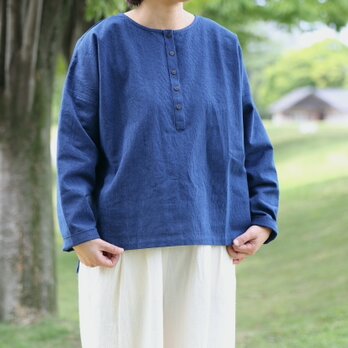 深い色合いの藍染ファーマーズシャツ（備後節織）千筋の画像