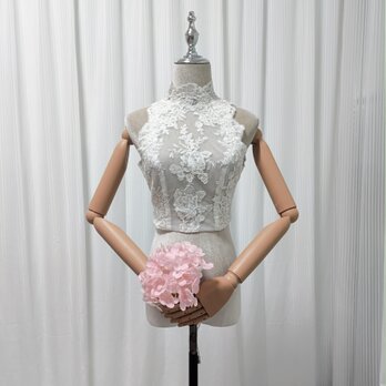 ウエディングドレス ボレロ 咲き誇る透け花レース ハイネック ノースリーブ くるみボタン 花嫁の画像
