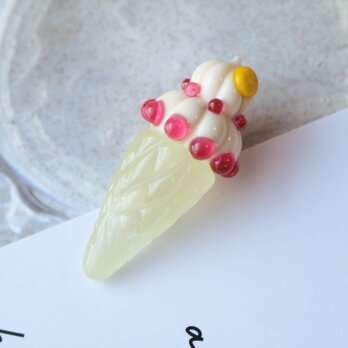 ガラスのミニチュア　ソフトクリーム②　★ガラスのミニチュア喫茶店★