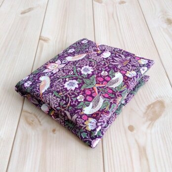 V&Aウィリアムモリス　携帯ティッシュケース　ボックスティッシュから詰替え　いちご泥棒　ワインレッド　　838