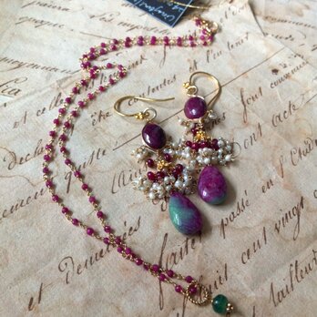 24ss128 jhumki rubyinzoisiteの画像