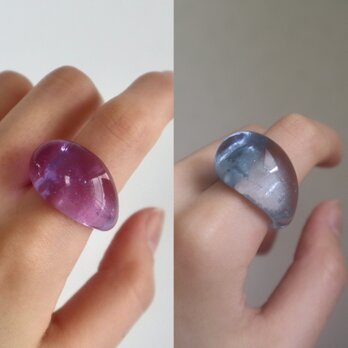 色が変わるガラス リング  clear glass ringの画像