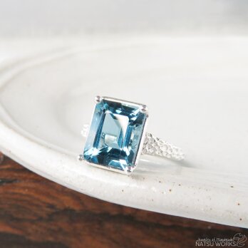 ロンドンブルー トパーズ リング / London Blue Topaz Ringの画像