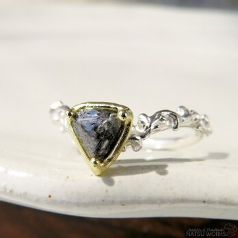 ダイヤモンド リング / rough Diamond with Gold and Silver Ring llの画像