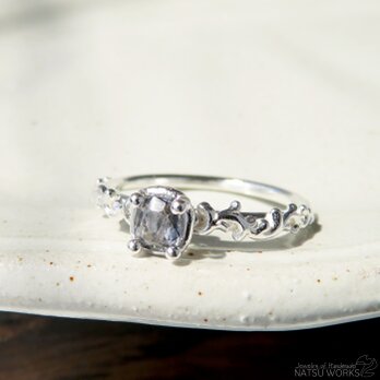 スピネル リング / Botanical Gray Spinel Ring -の画像