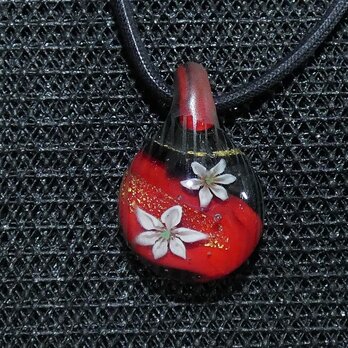 ユリ二輪　線砂打ち（ガラス、とんぼ玉、百合、一点物、伝統工芸、ネックレス）の画像