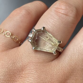 ルチルクォーツ　横長6角　ラフカット　爪留め　シルバーSV925リング