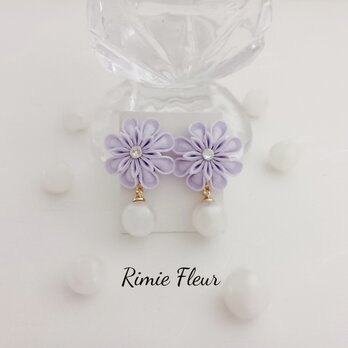miniフラワーイヤリング　パール(大人ラベンダーGD・cotton flower)の画像