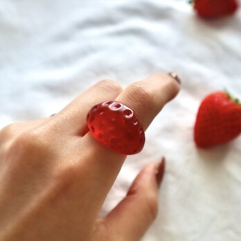 苺 すりガラス リング glass ringの画像
