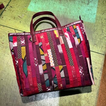 革と古布のパッチワークトート（濃いエンジ）01021-07