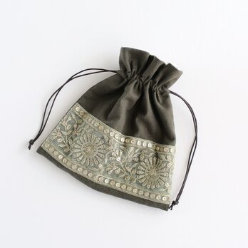 インド刺繍リボンの巾着ポーチ  　グリーン