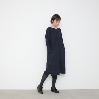 XXX one piece  / deep navyの画像