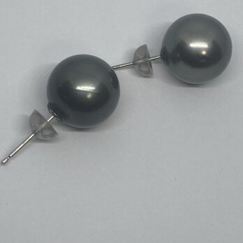 PP-3ピアス　黒蝶真珠12.5㎜　プラチナの画像