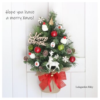 壁掛けのクリスマスツリー　トナカイのウォールデコツリー　ハンギングツリー　　クリスマス　赤　R＆yCH123の画像