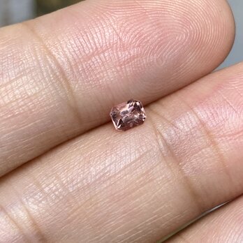 RS8-39 非加熱 乙女色 スピネル ミャンマー産 ルースの画像