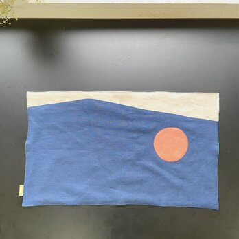 ☀︎sunrise   リネンの敷物の画像