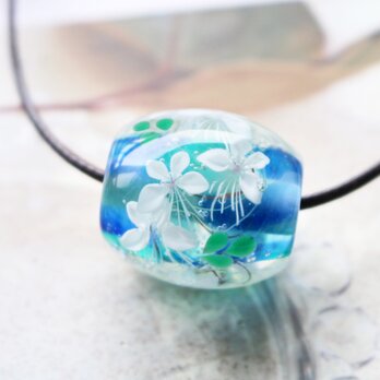 ＊期間限定SALE＊ガウラ（白蝶草）のとんぼ玉（ガラス玉）