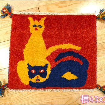 冬入荷】ペルシャ　ギャッベ　ミニマット　43x37㎝　猫　茜色の画像