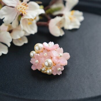 【ブローチ】桜とパール 花束 ブーケ 春爛漫の画像