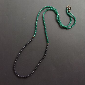 緑と黒のネックレス / greenonyx＆blackspinelの画像