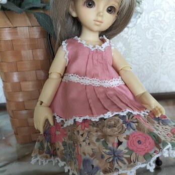 ★sale YSD用（背丈２７ｃｍ　バスト１３ｃｍ）　ピコット編みのワンピの画像