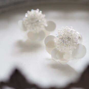 『Beadspan round 粒々・無垢（白） 』ピアス/イヤリングの画像