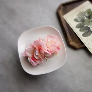 花びらのポニーフック ■ 八重咲き紫陽花 ■ ピンクの画像