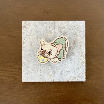 手刺繍ブローチ(フレンチブルドッグ)の画像