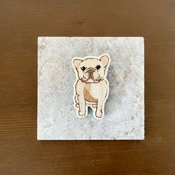 手刺繍ブローチ(フレンチブルドッグ)の画像